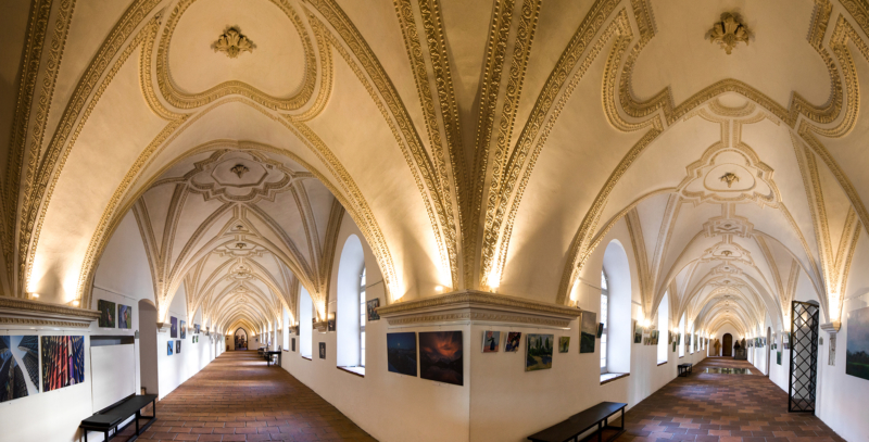 Kreuzgang Süd- u. Westflügel