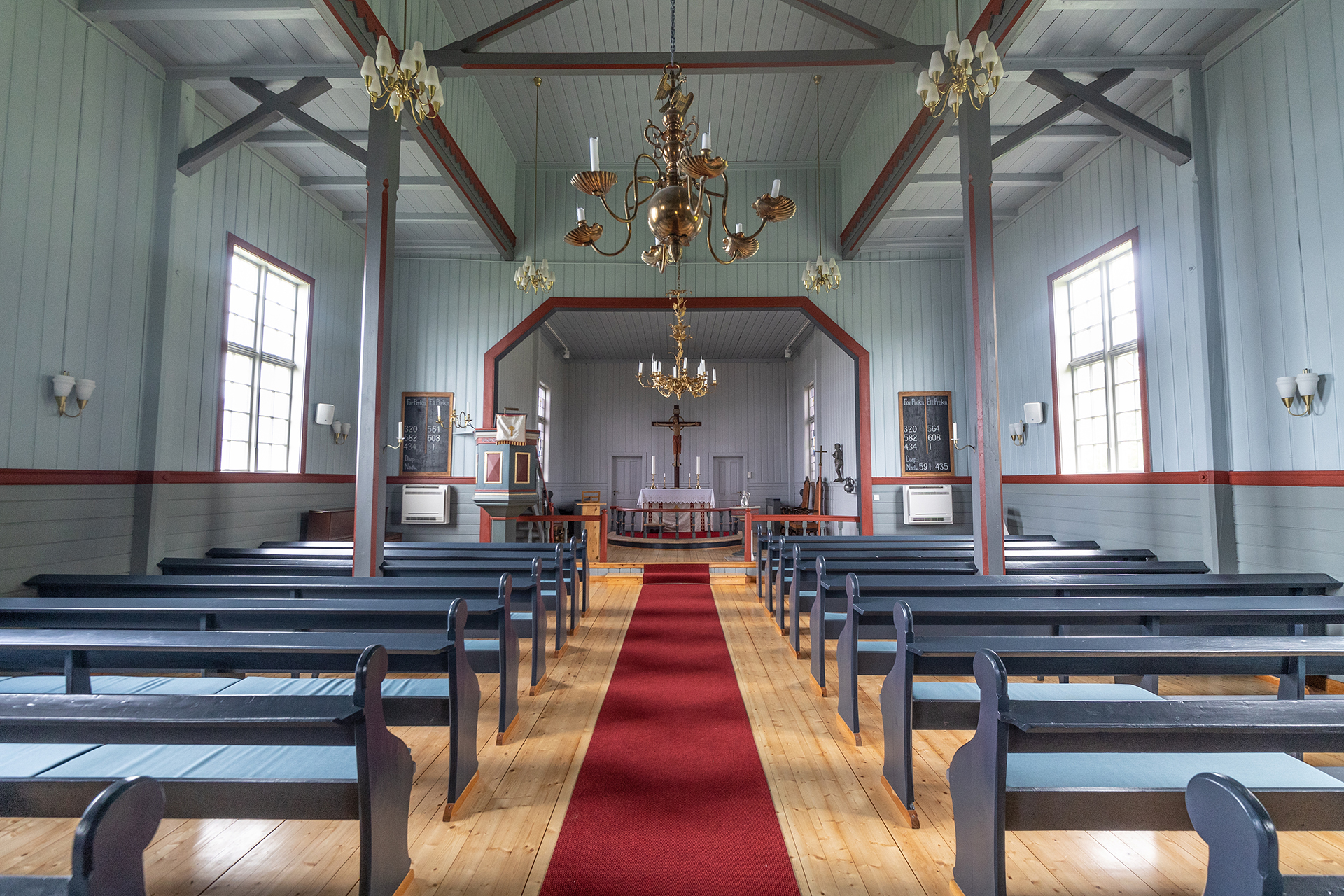 Gimsøy Church (8)