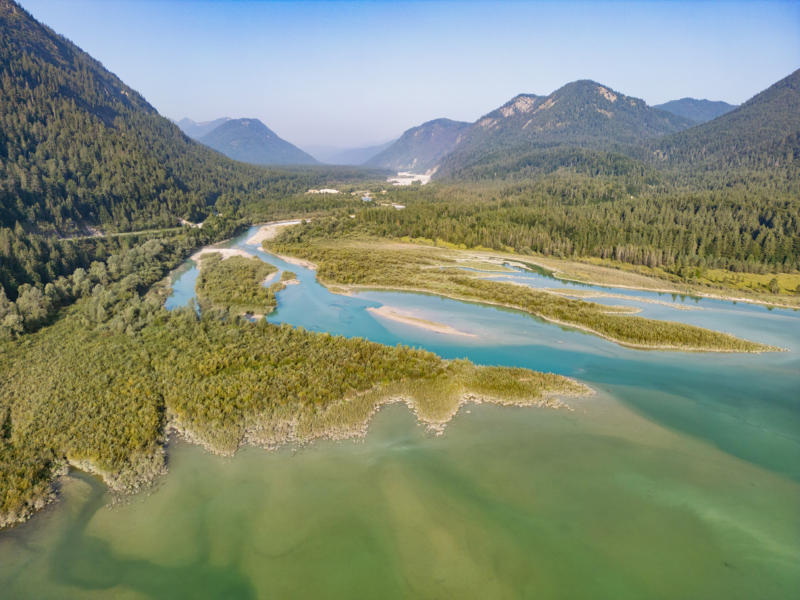 <span class='second-part'>Upper Bavaria </span> Water